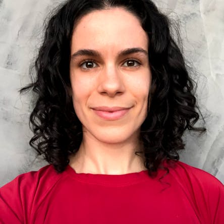 Júlia Mendes - "Deixe a vida fluir através de você sem nenhum medo" (Osho). Descubra mais prazer e mais potência pra sua vida através do seu corpo.