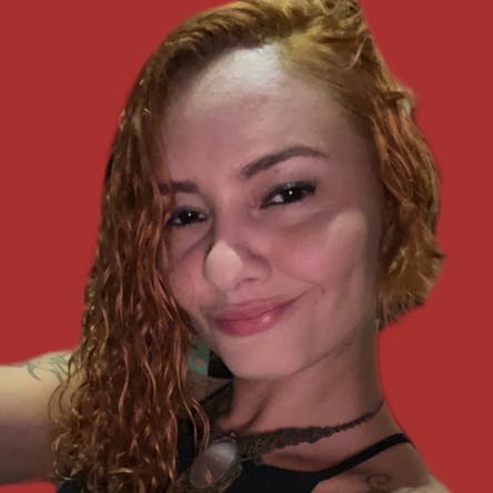 Kénia Mátos - Te convido a explorar o prazer, a conexão e o autoconhecimento por meio do Neotantra, da Terapia Orgástica e de práticas integrativas.