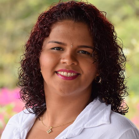 Renata Soares -